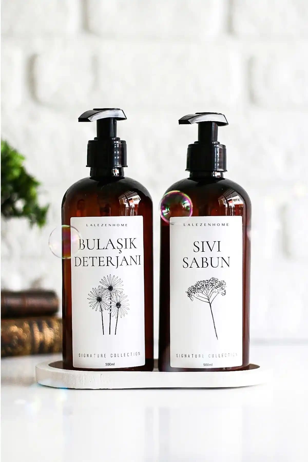 LALEZEN HOME Beyaz Stantlı Çiçekli Sıvı Şişe 500 ml Mutfak Düzeni ve Saklama Çözümü