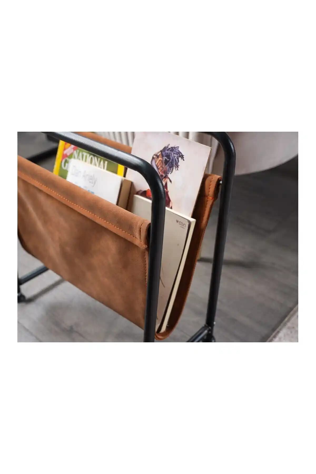 Lucıano Dergilik: Modern ve Şık Ahşap Dergilik ile Dekorasyonunuzu Tamamlayın