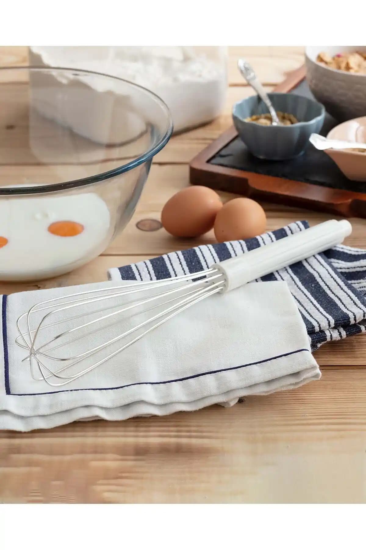 Madame Coco Bluff Çırpıcı: Ergonomik ve Dayanıklı Mutfak Gereci Seçenekleri