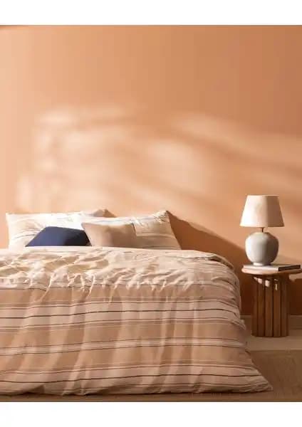 Madame Coco Elodie ve Fontaine Çift Kişilik Ranforce Nevresim Takımları Karşılaştırması