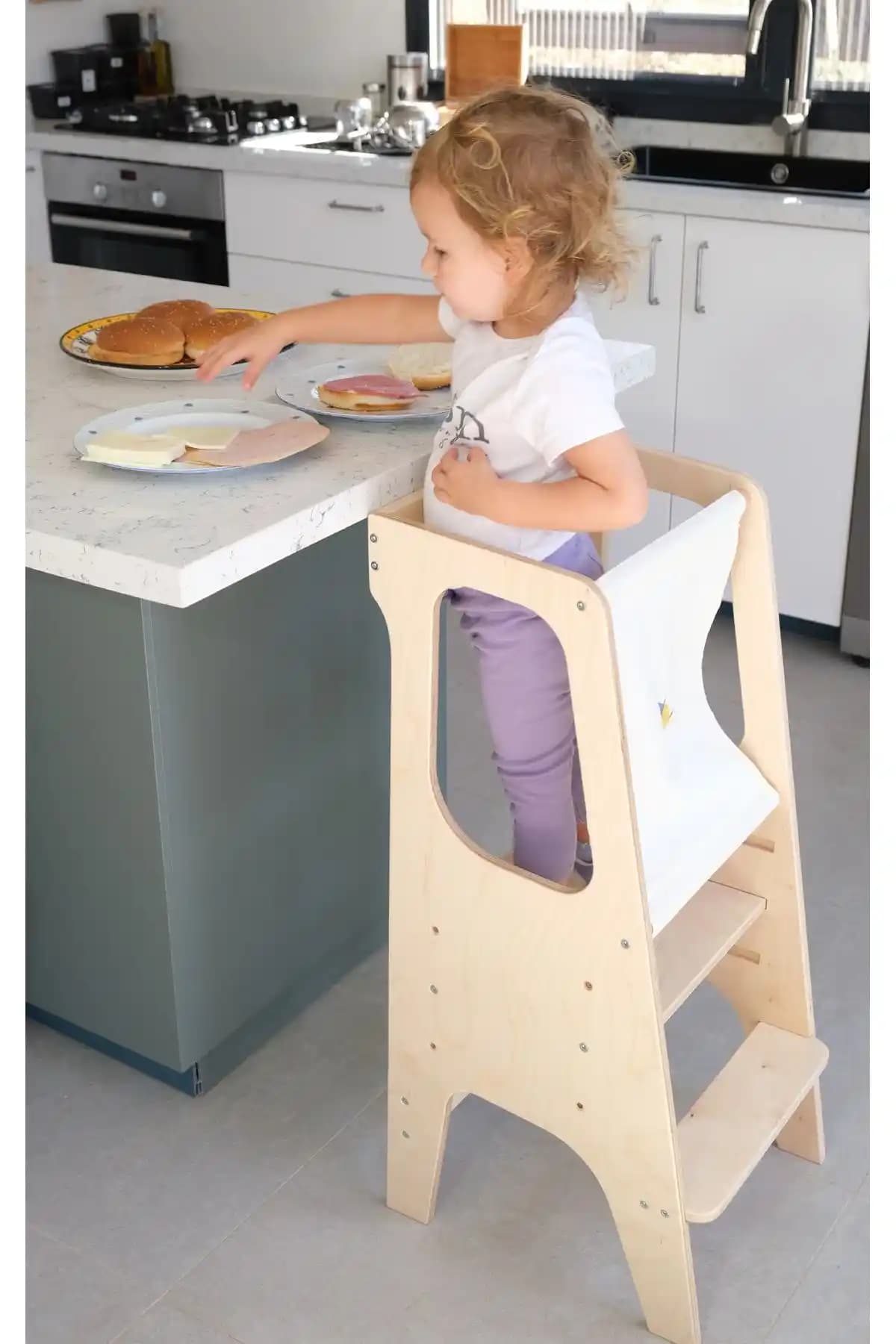 Minik Fare Öğrenme Kulesi: Güvenli ve Çok Yönlü Kullanım İçin Doğal Malzemeli Tasarım