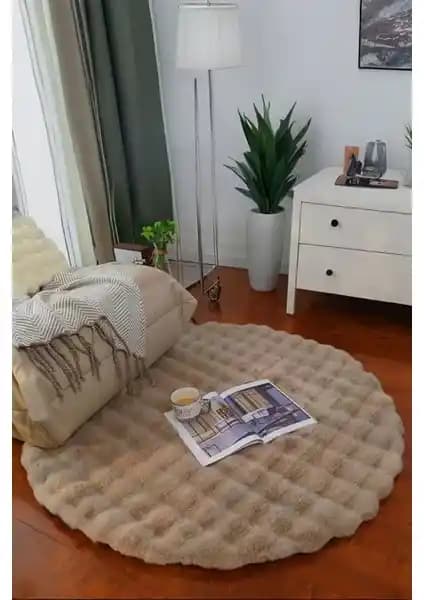 My Evilla Bubble ve Trivago Yuvarlak Peluş Halı Karşılaştırması: Özellikler ve Kullanıcı Yorumları