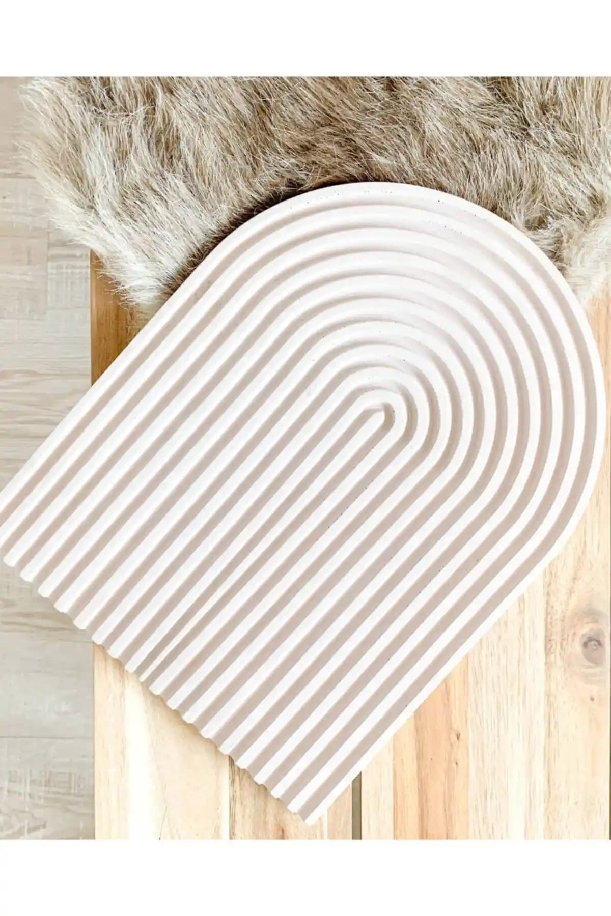 Orange Atelier Arch Beton Sunum ve Servis Tepsisi: Modern ve Dayanıklı Tasarım