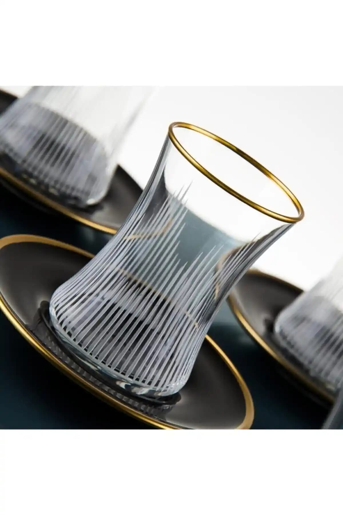 Paşabahçe Ahu Gül Model Cam Seti Şık ve Modern Tasarım Detaylarıyla Öne Çıkıyor