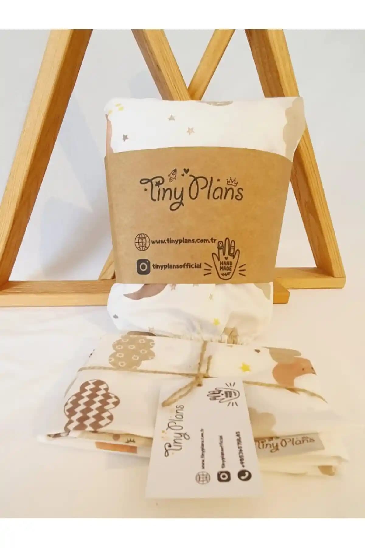 Tiny Plans Lastikli Bebek Çarşafı ve Yastık Kılıfı Takımı: Dayanıklı ve Konforlu Yatak Seti