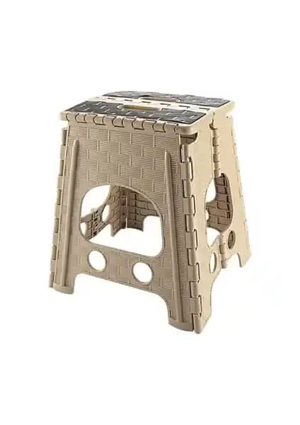 Violet ve Volkan Plastik Katlanır Taburelerin Karşılaştırması ve Özellikleri