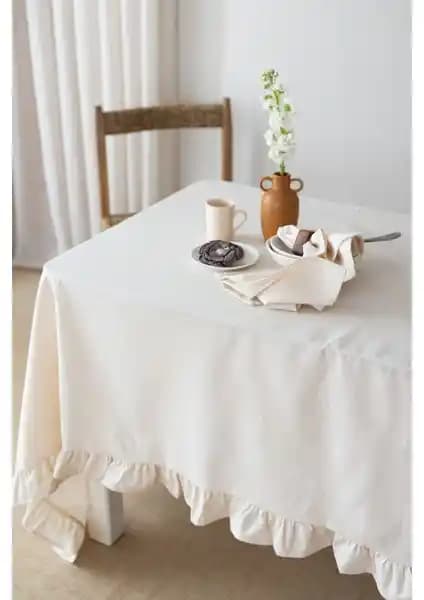 Wellstil Perla Fırfırlı Keten Masa Örtüsü Şıklık ve Kalitenin Buluşması