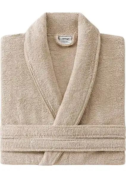 Yataş Essentials Penye Bornoz Karşılaştırması: Renk ve Özellikler Analizi