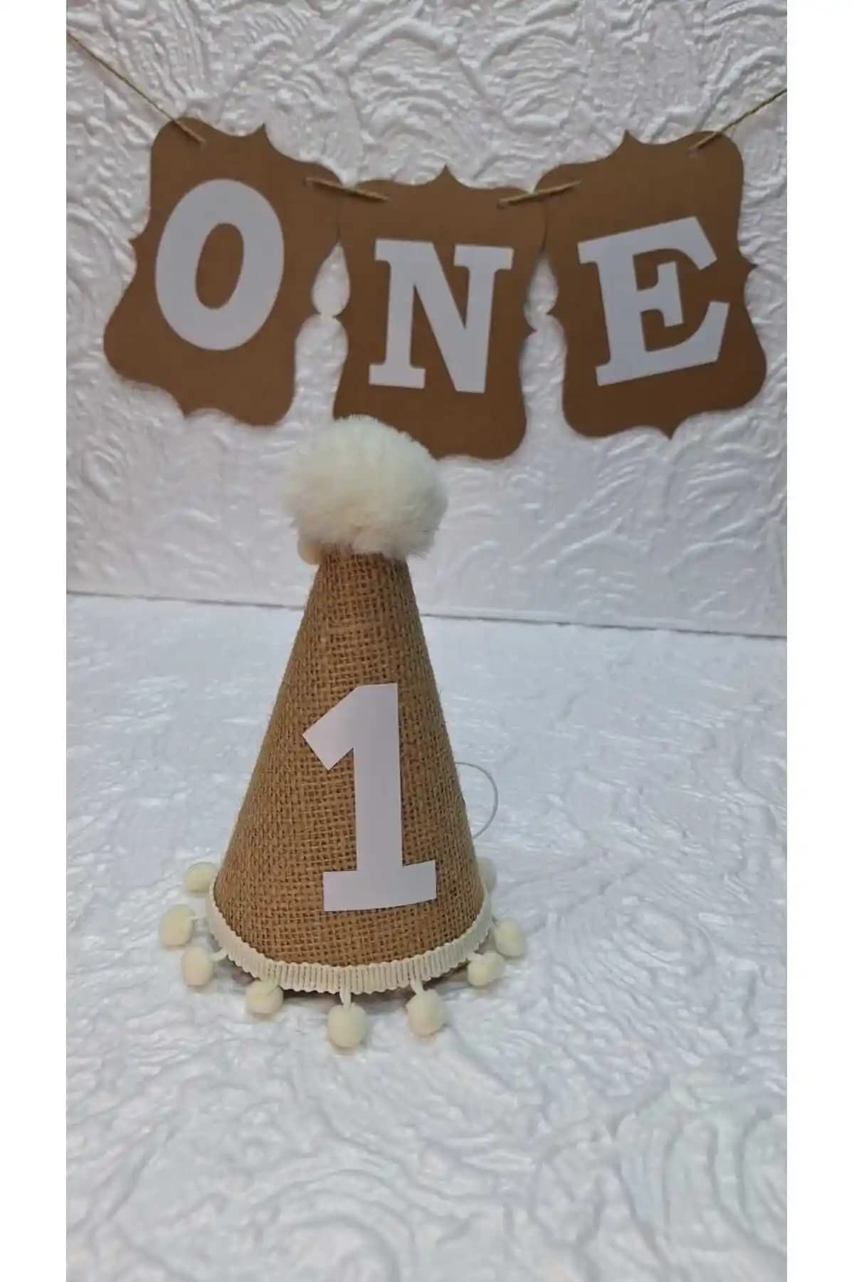 1 Yaş Bebekler İçin Doğal ve Şık Jüt Kumaş Şapka Güvenli Konfor ve Tarz Sunar