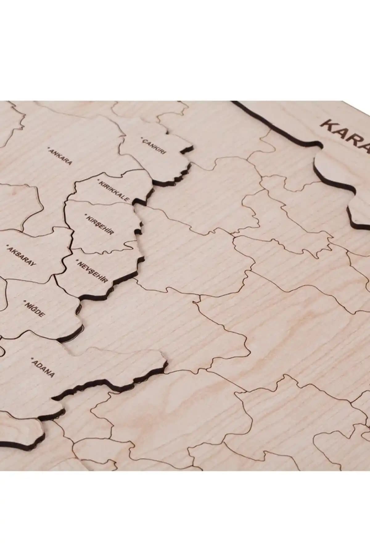 Ahşap Dünya ve Türkiye Haritası Puzzle Karşılaştırması: Malzeme, Eğitim ve Kullanım Özellikleri