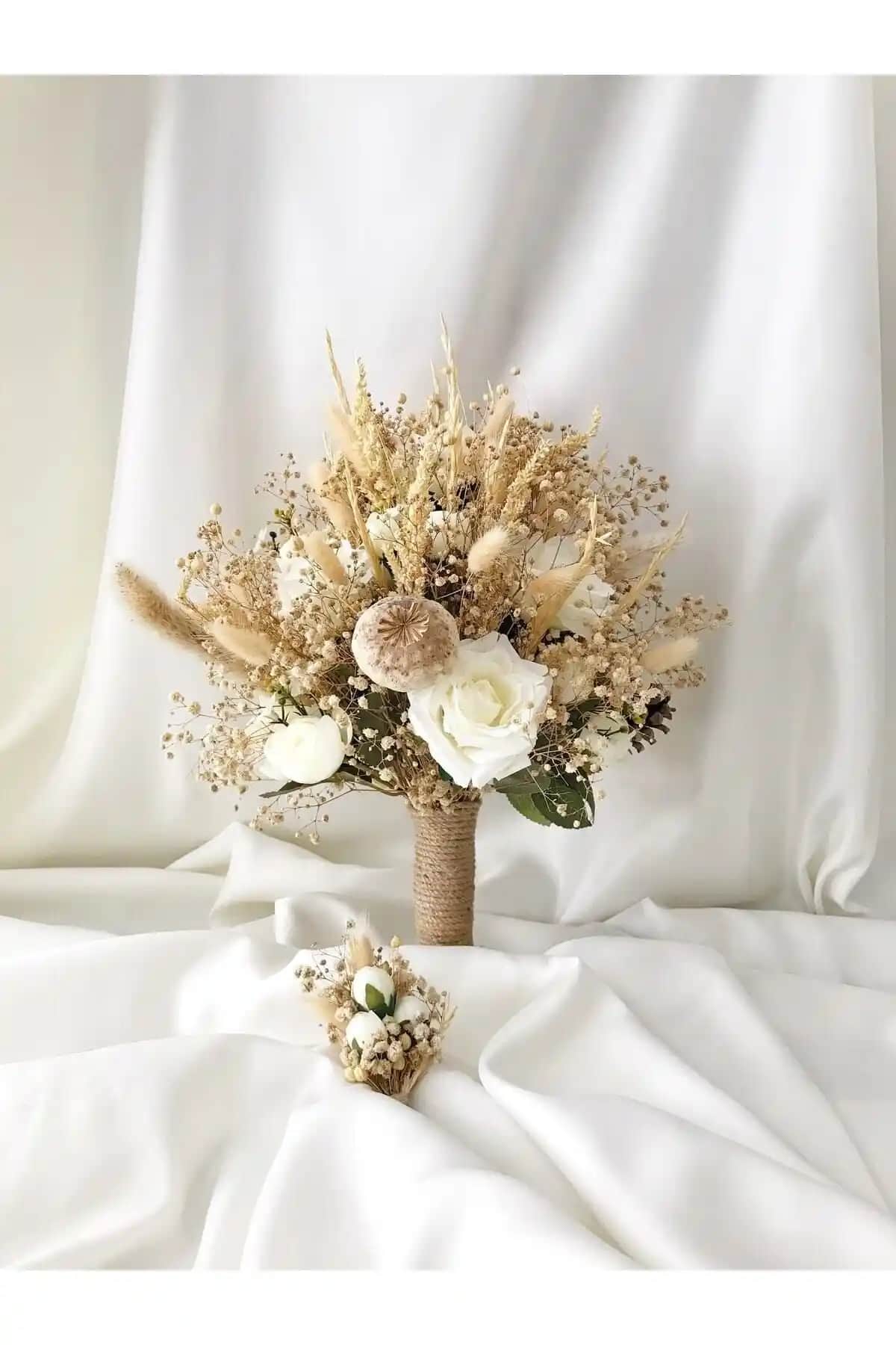 Boho and Soul Gelin Çiçeği ve Damat Yaka Çiçeği Seti: Rustik ve Şık Düğün Aksesuarları
