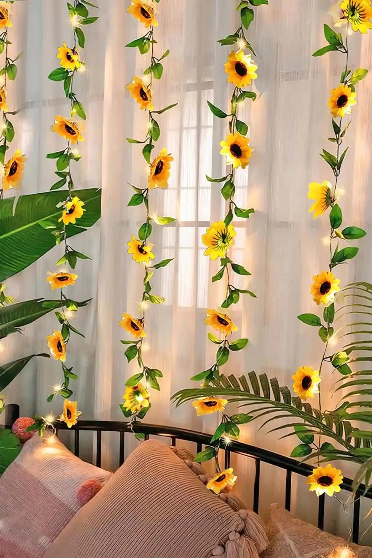Bukashops Ayçiçeği Işıklı Yapay Sarmaşık Dekorasyon İçin Modern ve Renkli Çözüm