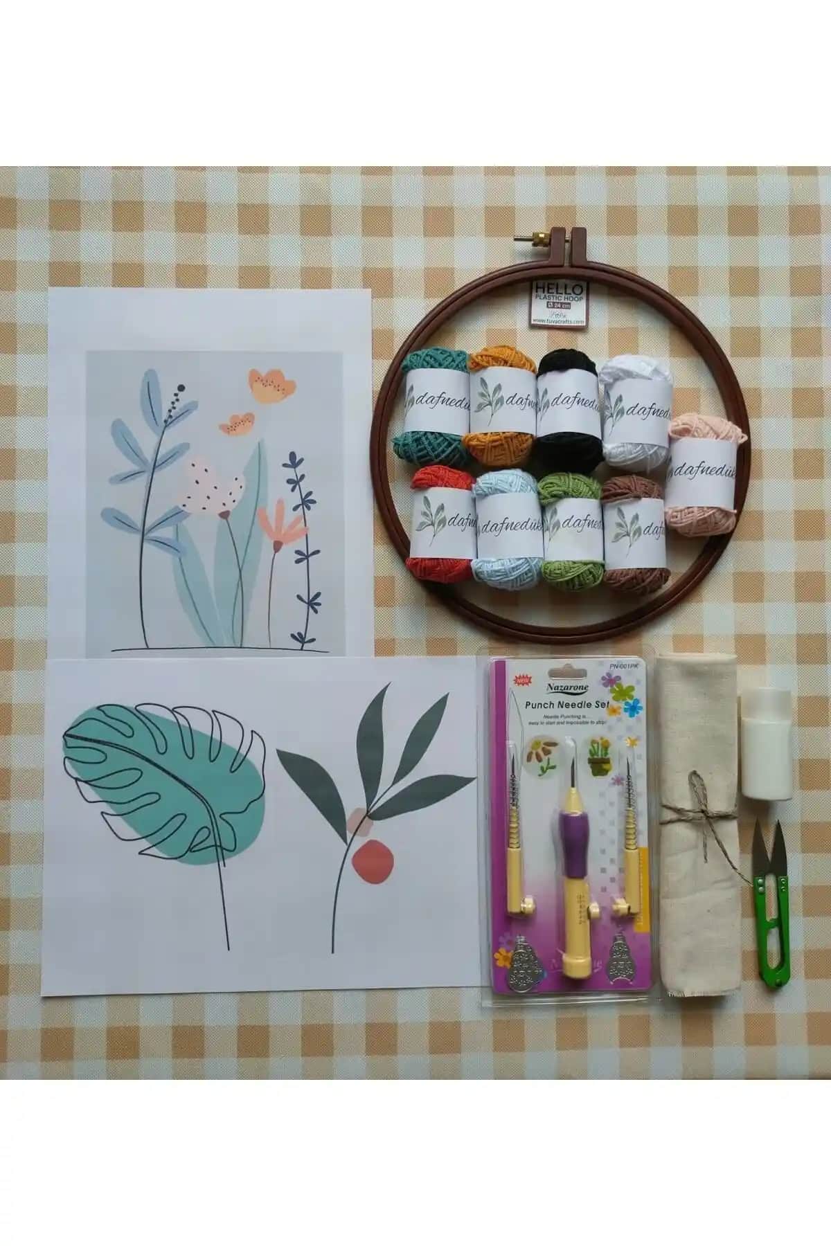 Dafne Botanical Punch ve Nakış Hediyelik Bol Kumaş Setleri Karşılaştırması