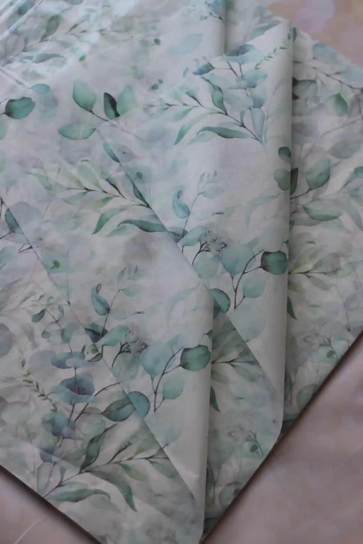 Demontecraft Okaliptus Desenli Pelur Kağıt: Şık ve Koruyucu Paketleme Malzemeleri