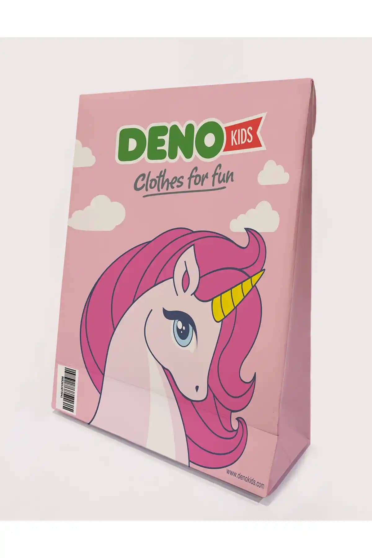 Denokids ve T Tuğset Hediye Paketleri Karşılaştırması: Tasarım ve Kullanım Özellikleri