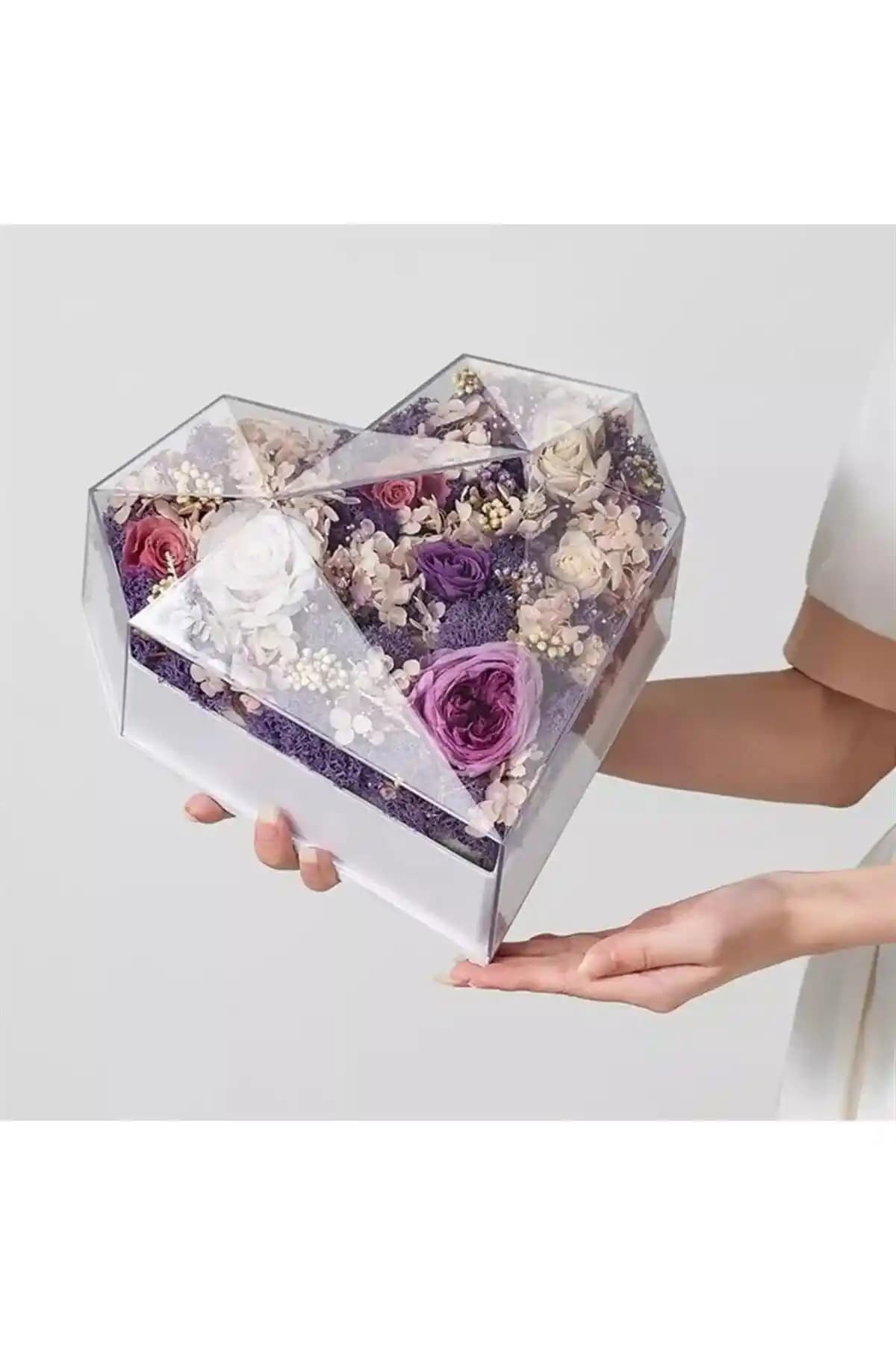 Genel Markalar Hediye Kutusu Şeffaf ve Romantik Tasarımıyla Çok Yönlü Kullanım İçin Uygun