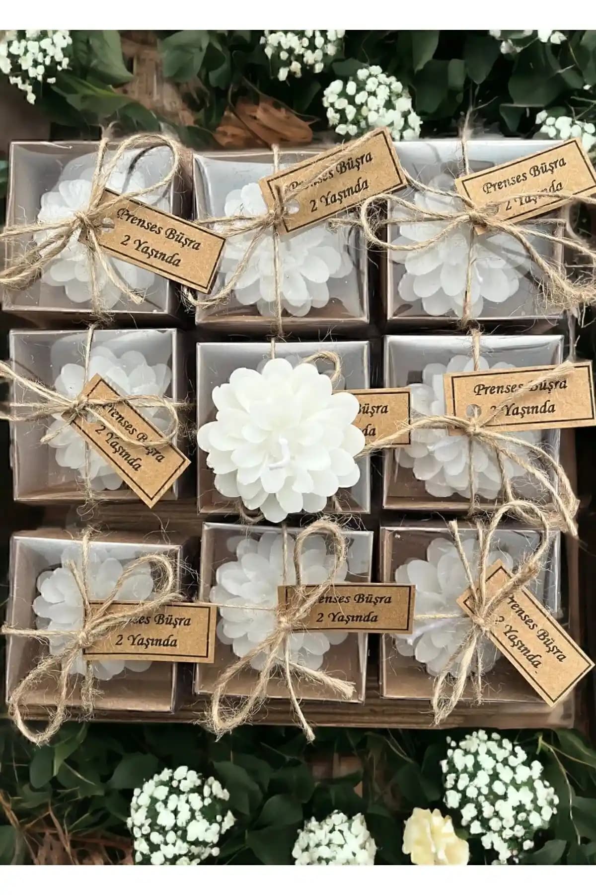 Genel Markalar Süslemeli Lotus Mumları ile Etkinliklerde Zarif Dekorasyon Çözümleri