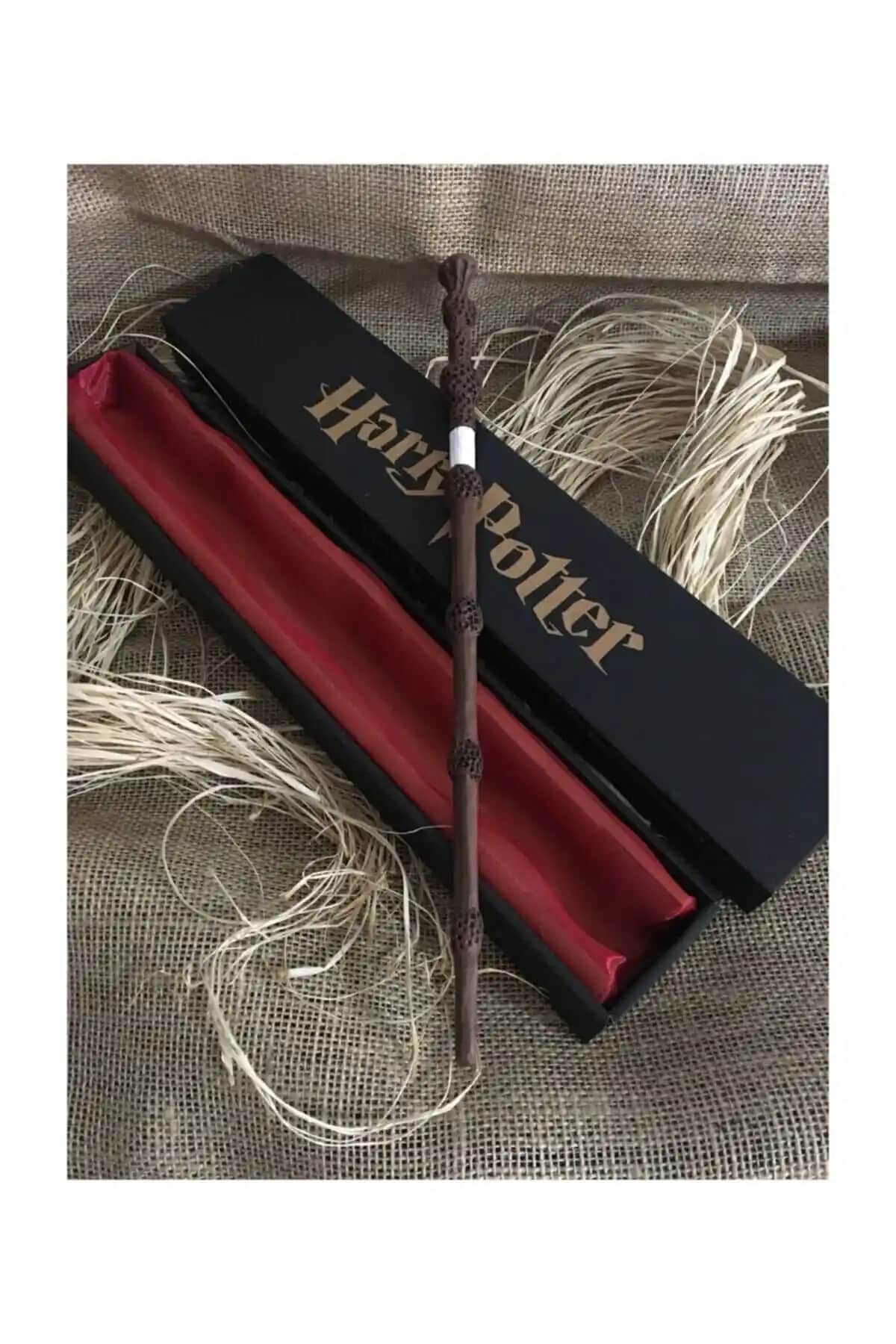 Harry Potter Dumbledore Asası: Koleksiyon ve Dekorasyon İçin Büyülü Parça İncelemesi