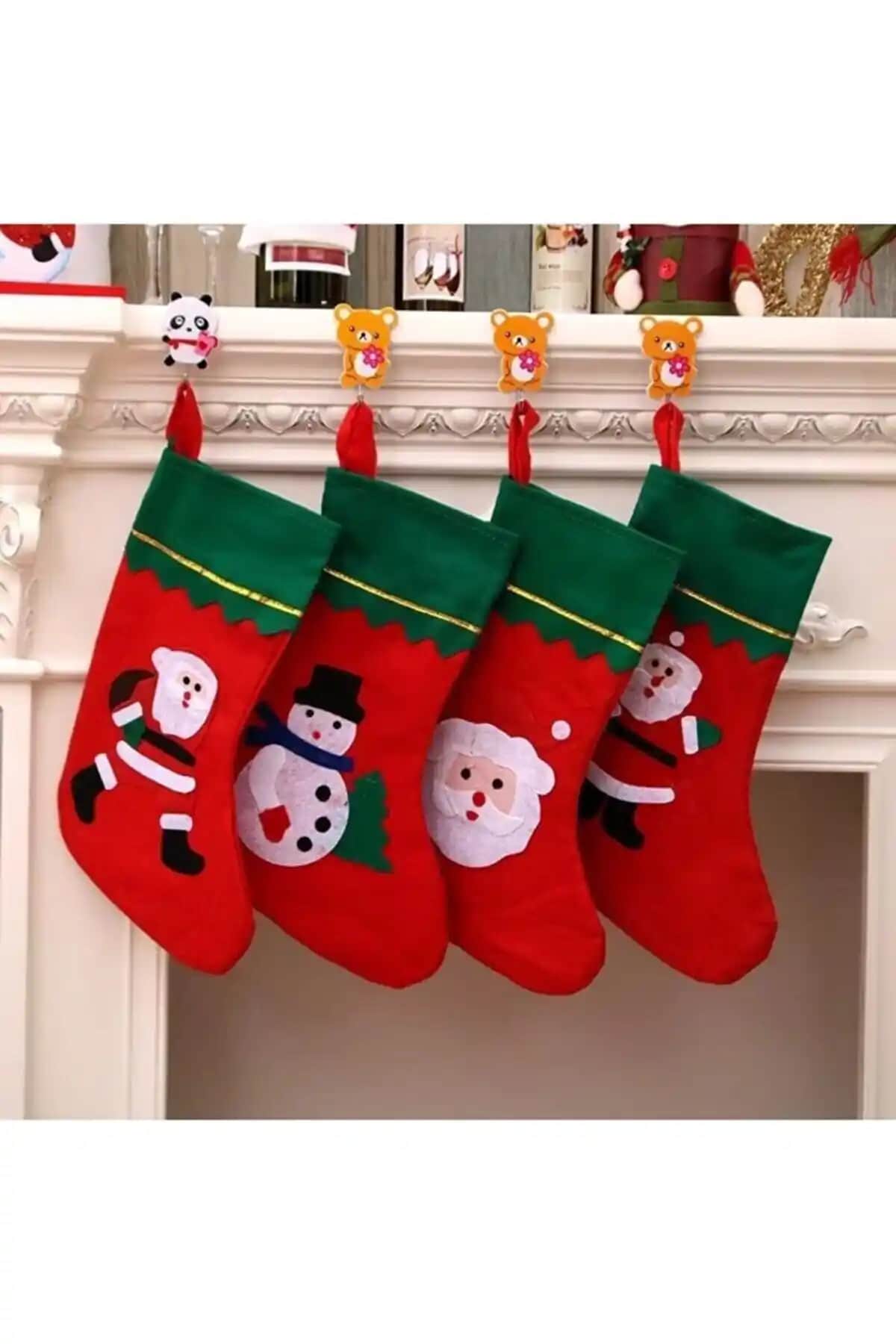 Hediye Ofisi Yılbaşı Dekoratif Çorapları ile Sıcak ve Şık Bir Atmosfer Yaratın