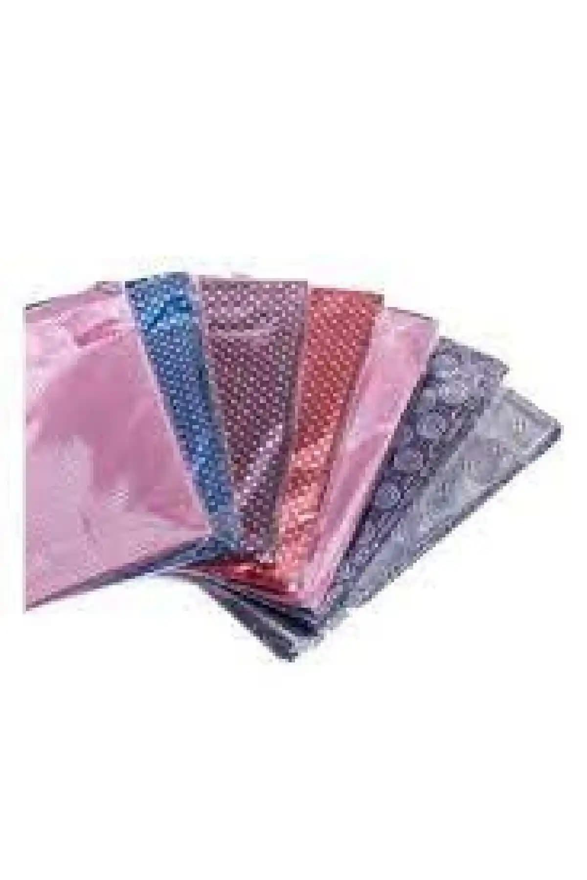 Hediye Paketleri Karşılaştırması: Genel Markalar 35x50 ve Voice Packaging 20x25