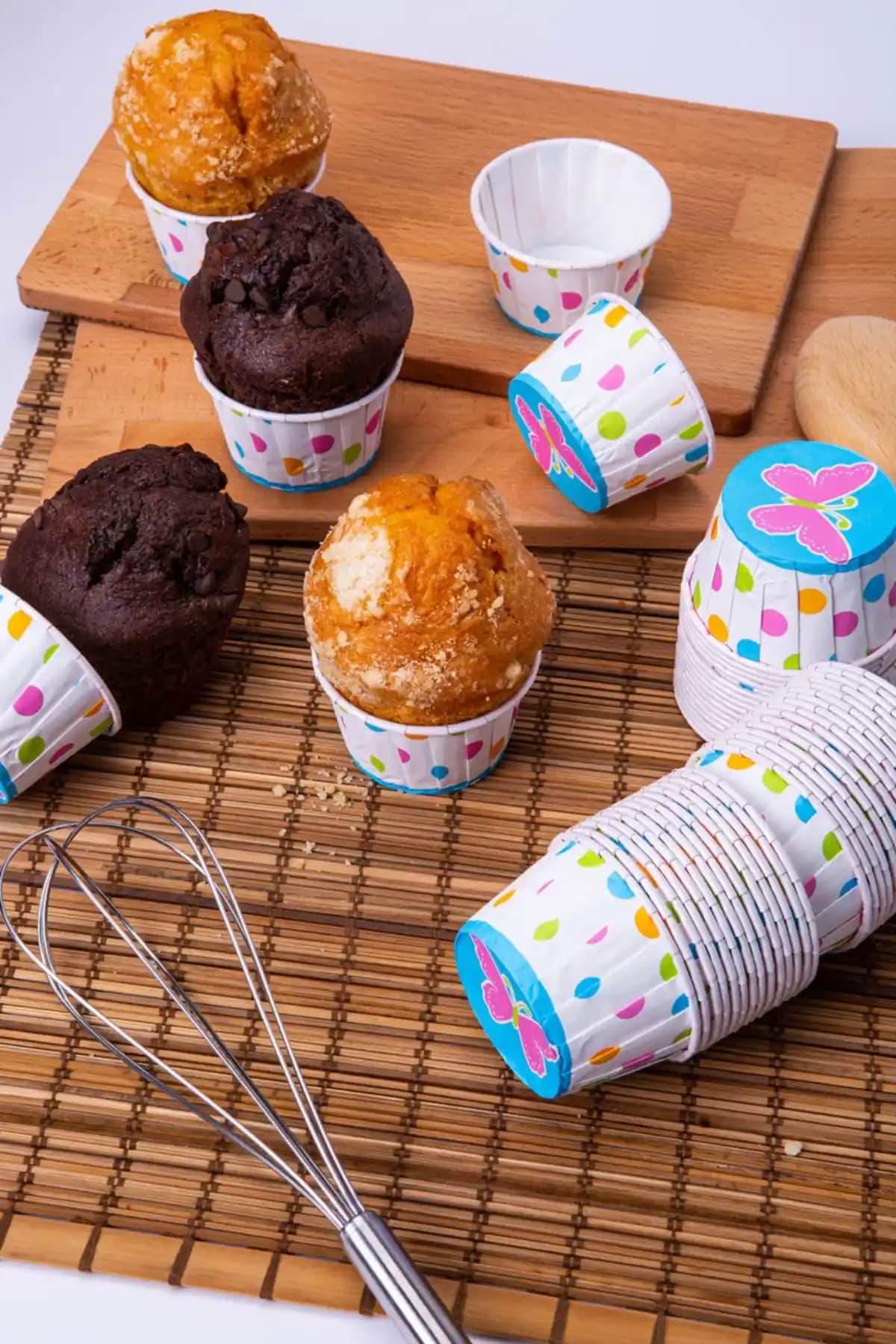 Huzur Party Store Kek Kalıpları Karşılaştırması: Kelebek ve Kraft Modellerinin Özellikleri