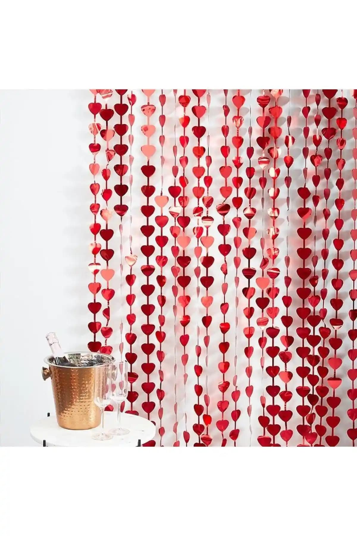 Huzur Party Store Kırmızı Işıltılı Kalpli Kendinden Yapışkanlı Arka Fon Kapı Perdesi