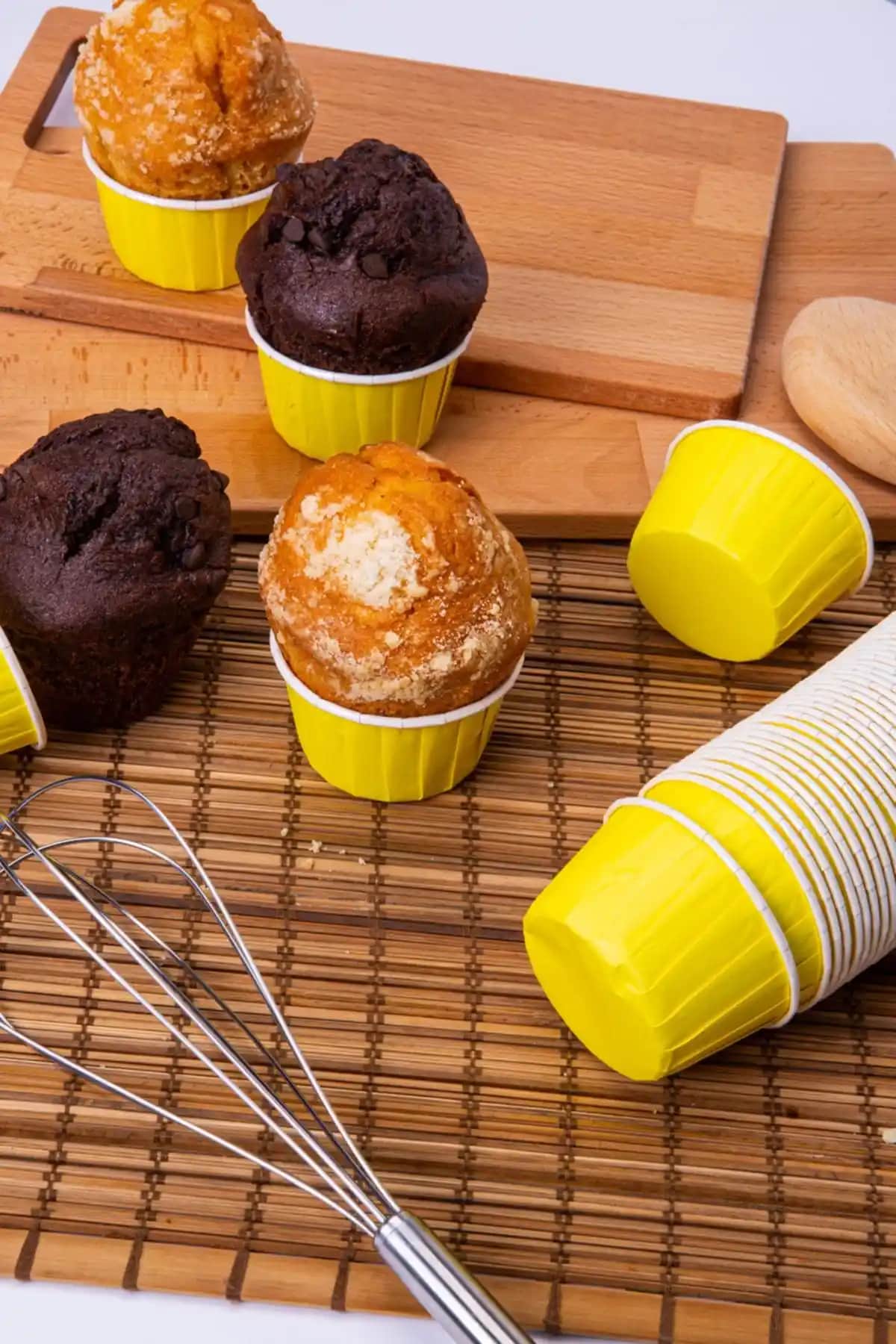 Huzur Party Store ve Trend Home Life Muffin Kalıplarının Karşılaştırması