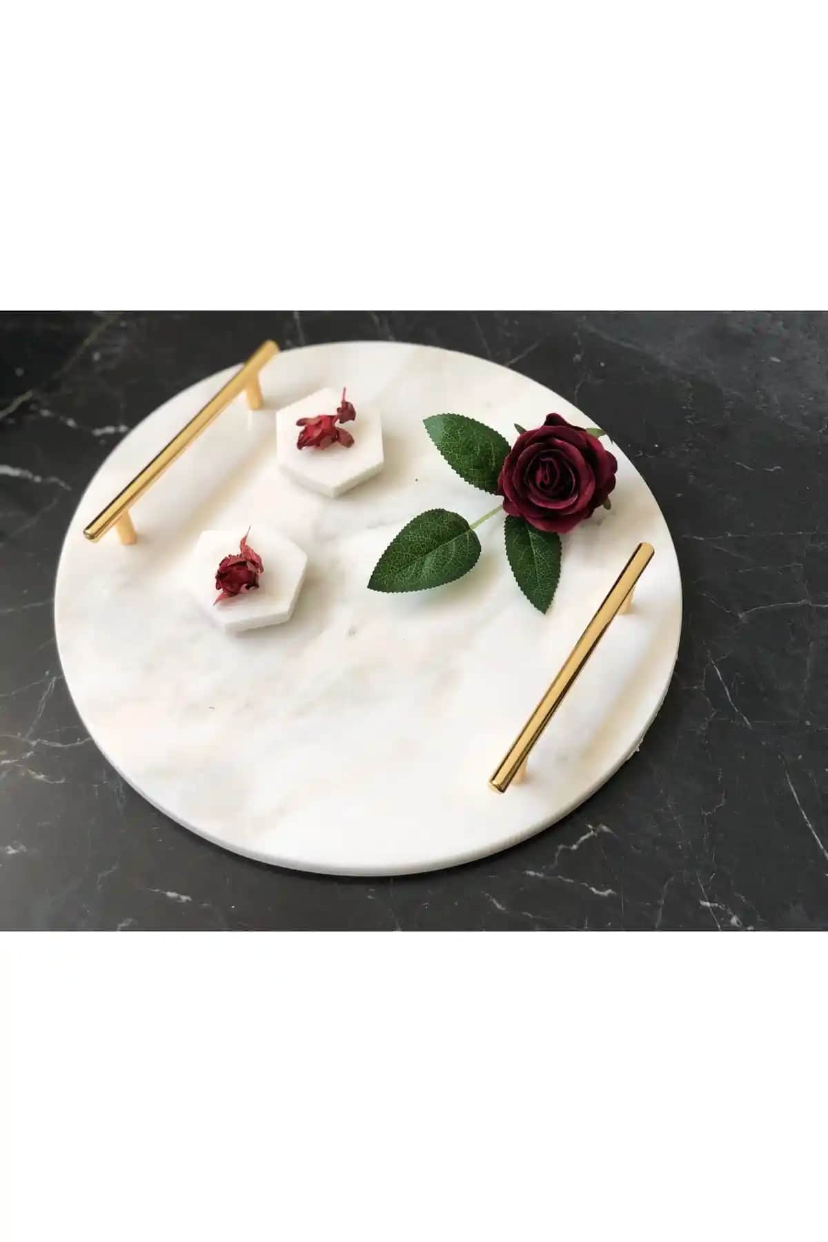 Modestmar Doğal Mermer Nişan Tepsisi: Şık ve Dayanıklı Yüzük Sergileme Çözümü