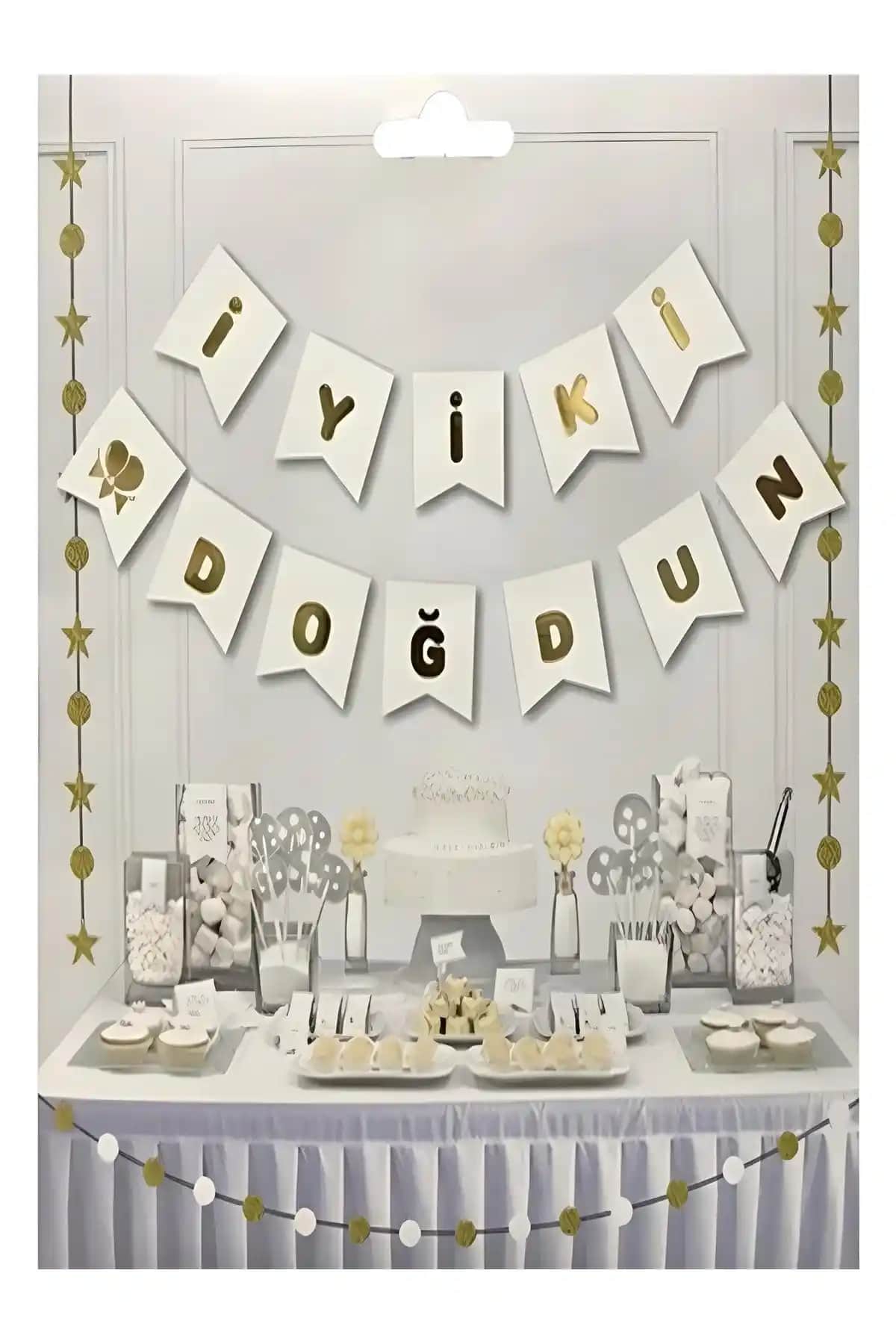 Parti Dolabı Ürünleri Karşılaştırması: Beyaz Zemin Parlak Gold Yazı ve Iyi Ki Doğdun Seti