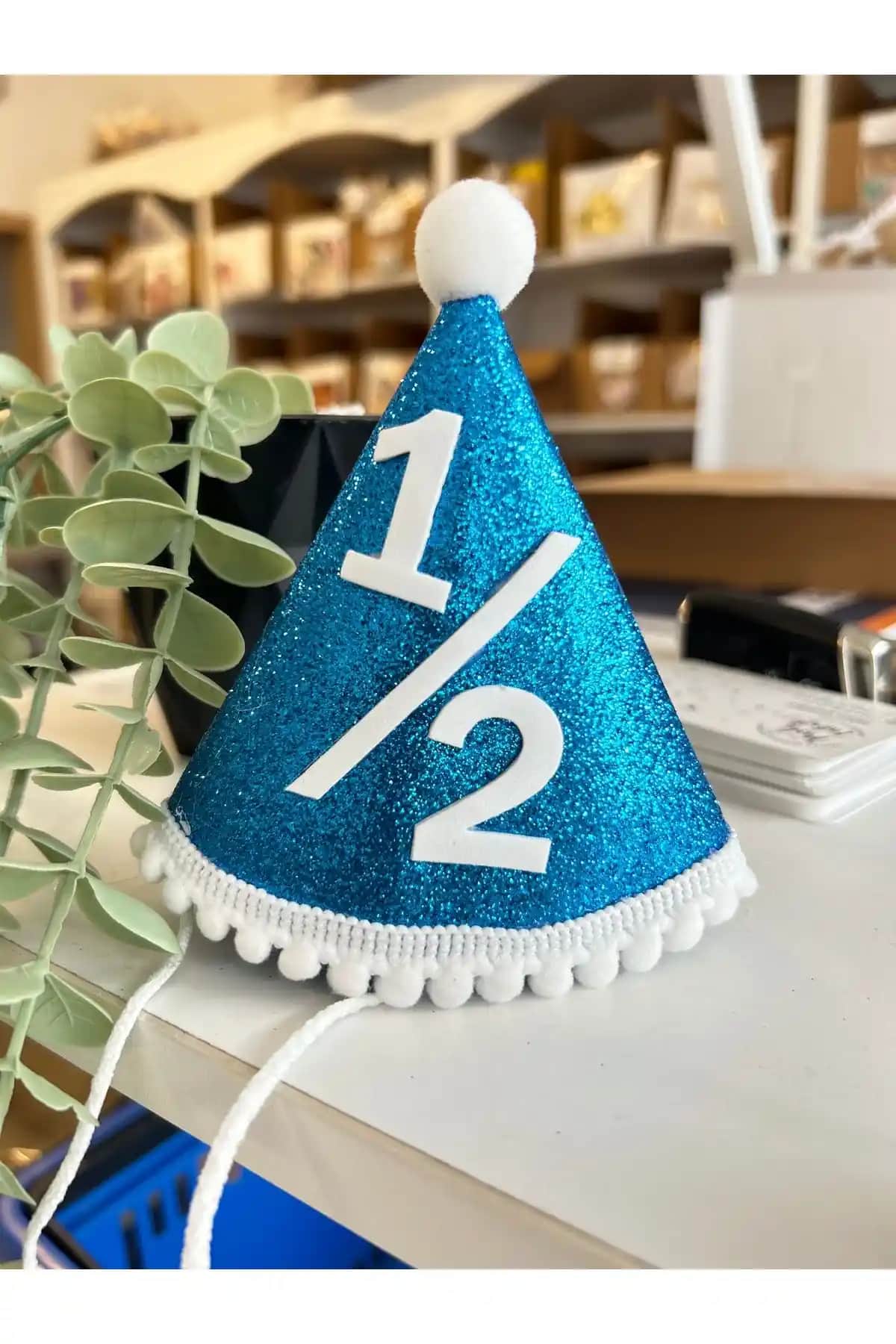 Partifabrik Çocuk Şapkaları Karşılaştırması: Altı Ay Kınası ve Jüt Kumaş Modelleri