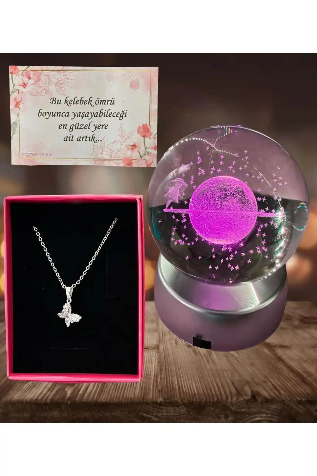 PİNK SHAKE ve Zemtigo Renk Değiştiren Led Işıklı Satürn Kız Küresi Karşılaştırması