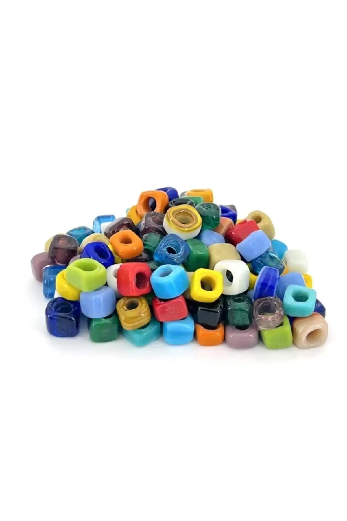 Selvi Konsept Kare Cam Boncuk Orta Boy 10mm Renkli ve El Yapımı Takı Malzemesi