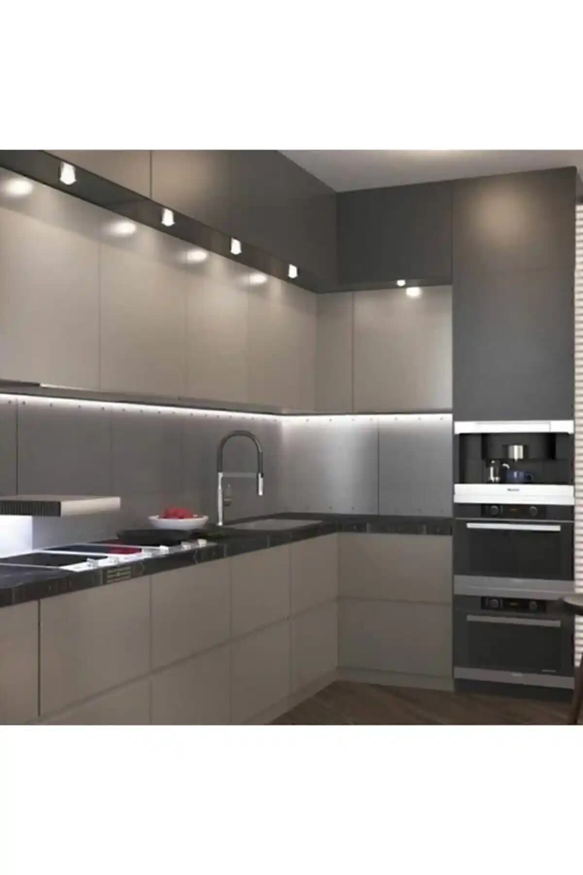 Spectra ve İntec Beyaz Şerit LED Karşılaştırması: Hangi Ürün Sizin İçin Uygun