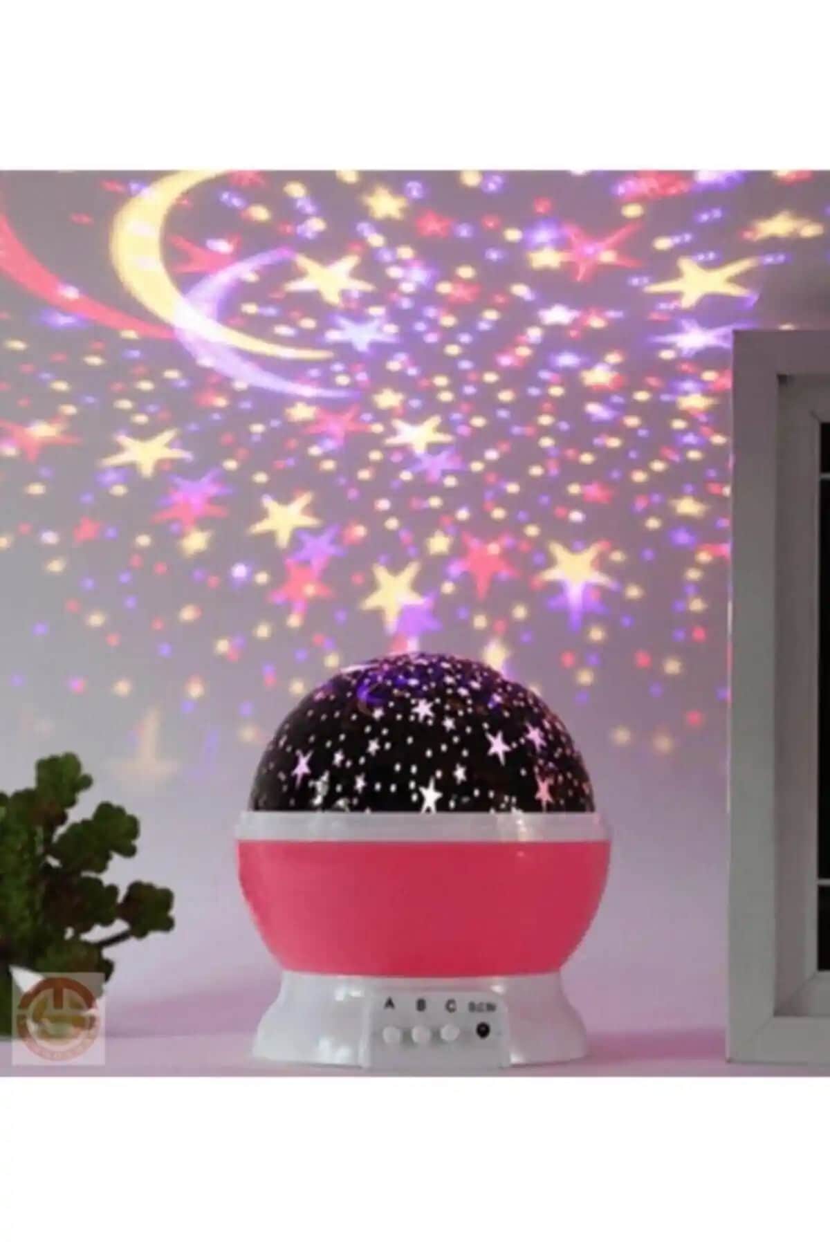 TechnoSmart ve Uğur Starmaster Gece Lambalarının Karşılaştırması