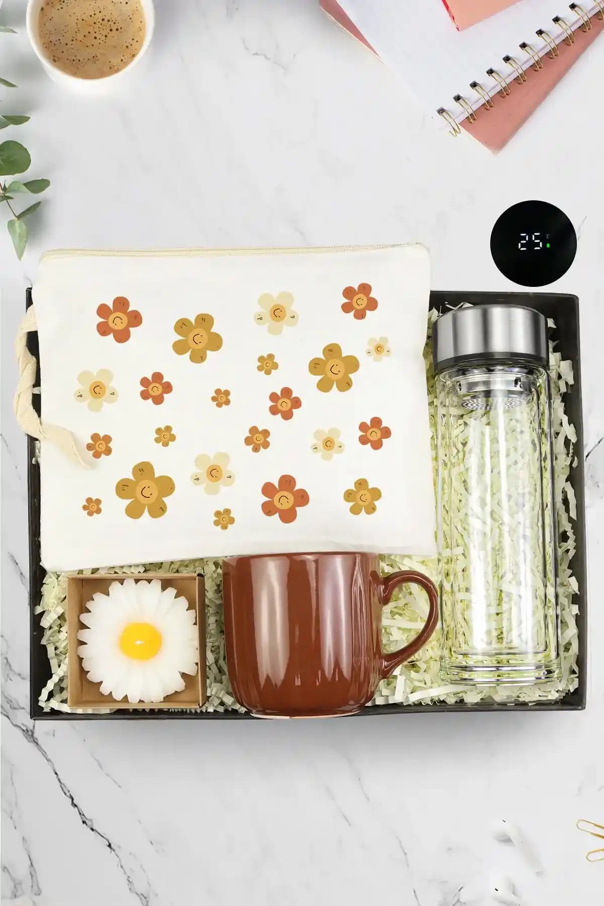 Trendmiya Papatyalı Bez El Çantası ve Hediye Seti ile Şıklık ve Fonksiyonellik Bir Arada