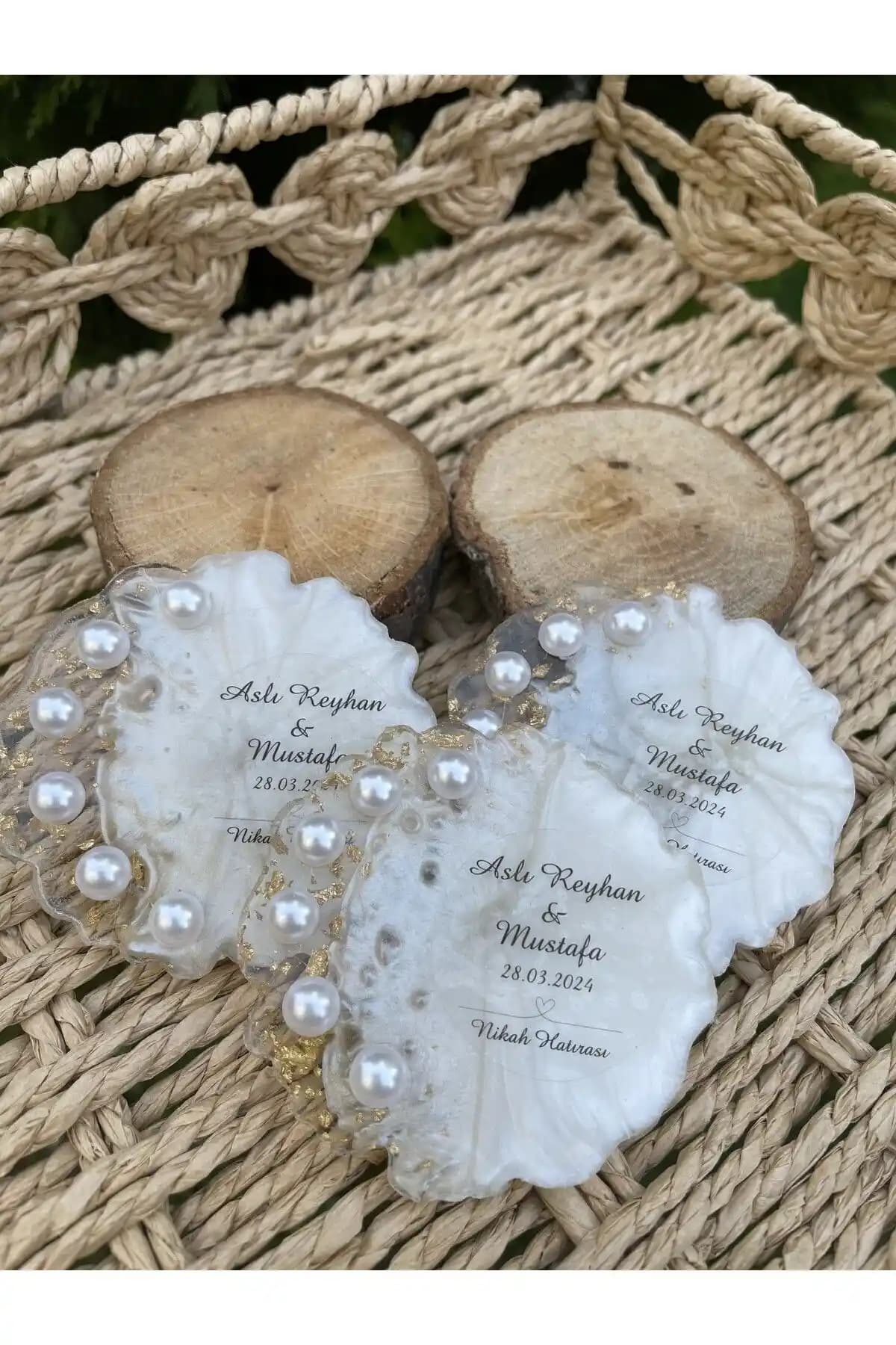 Türkafeine Incili Gold Epoksi Magnetleri: Özel Günleriniz İçin Şık ve Anlamlı Süsler