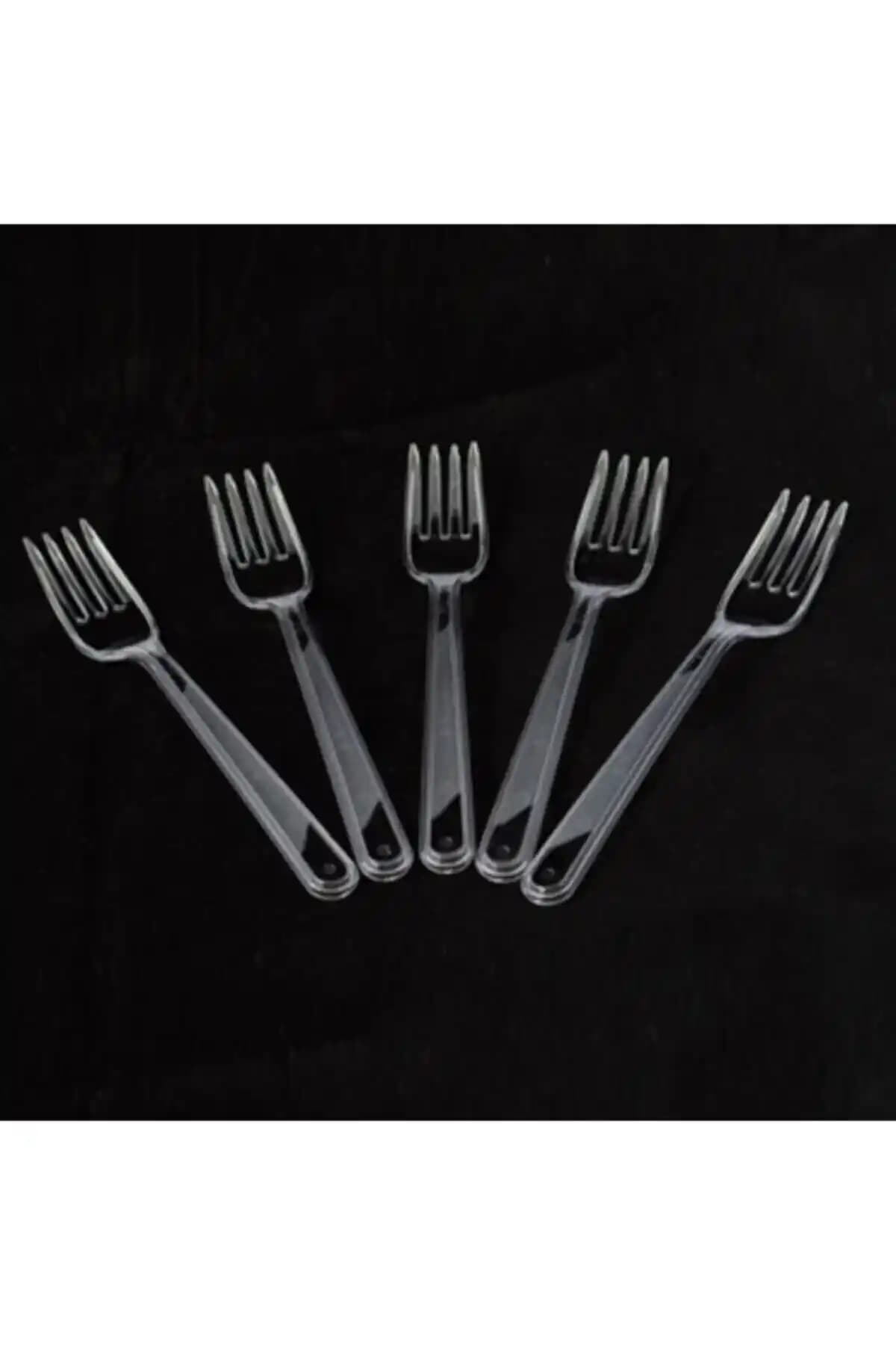 Veliday Plastik Çatal ve TUSEMİX Köpük Tabak Karşılaştırması: Kullanım Alanları ve Özellikler