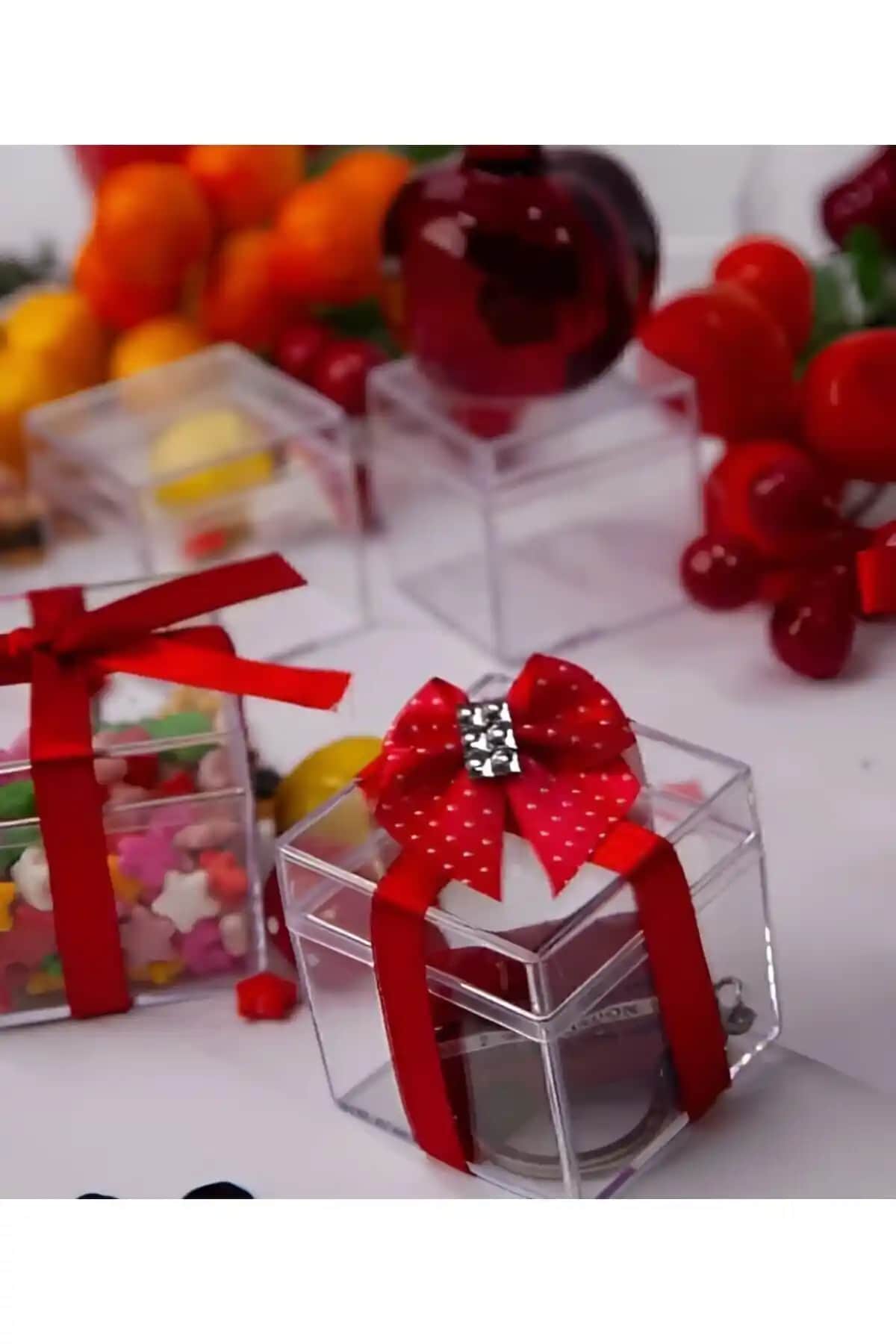 Vera Home 50 Adet Küp Şeklinde Pleksi Mika Kutularıyla Şık Dekorasyon ve Hediye Seçenekleri