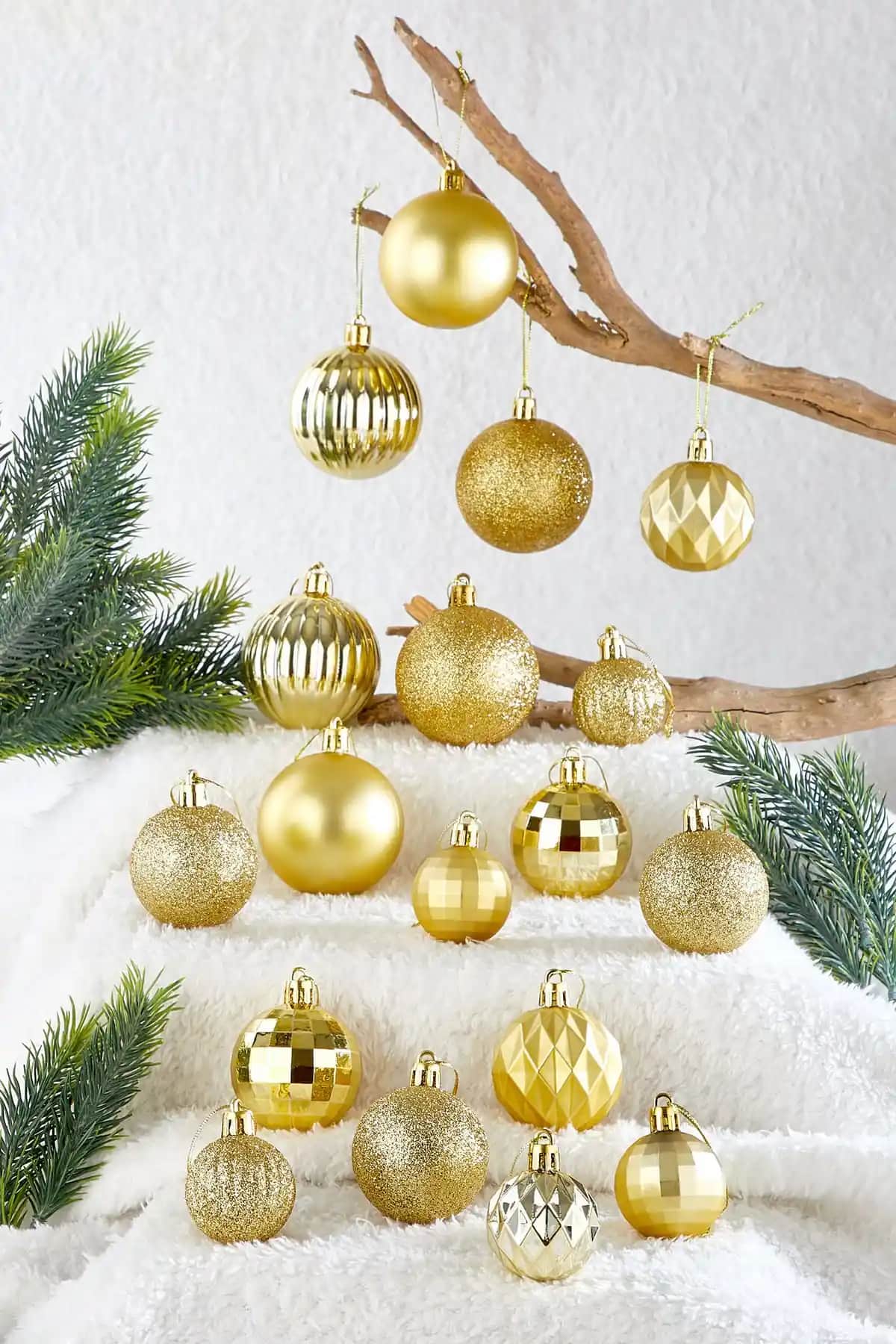 Waldern 20'li Karışık Desenli Yılbaşı Süsü Gold Renkli Dekorasyon Fırsatı