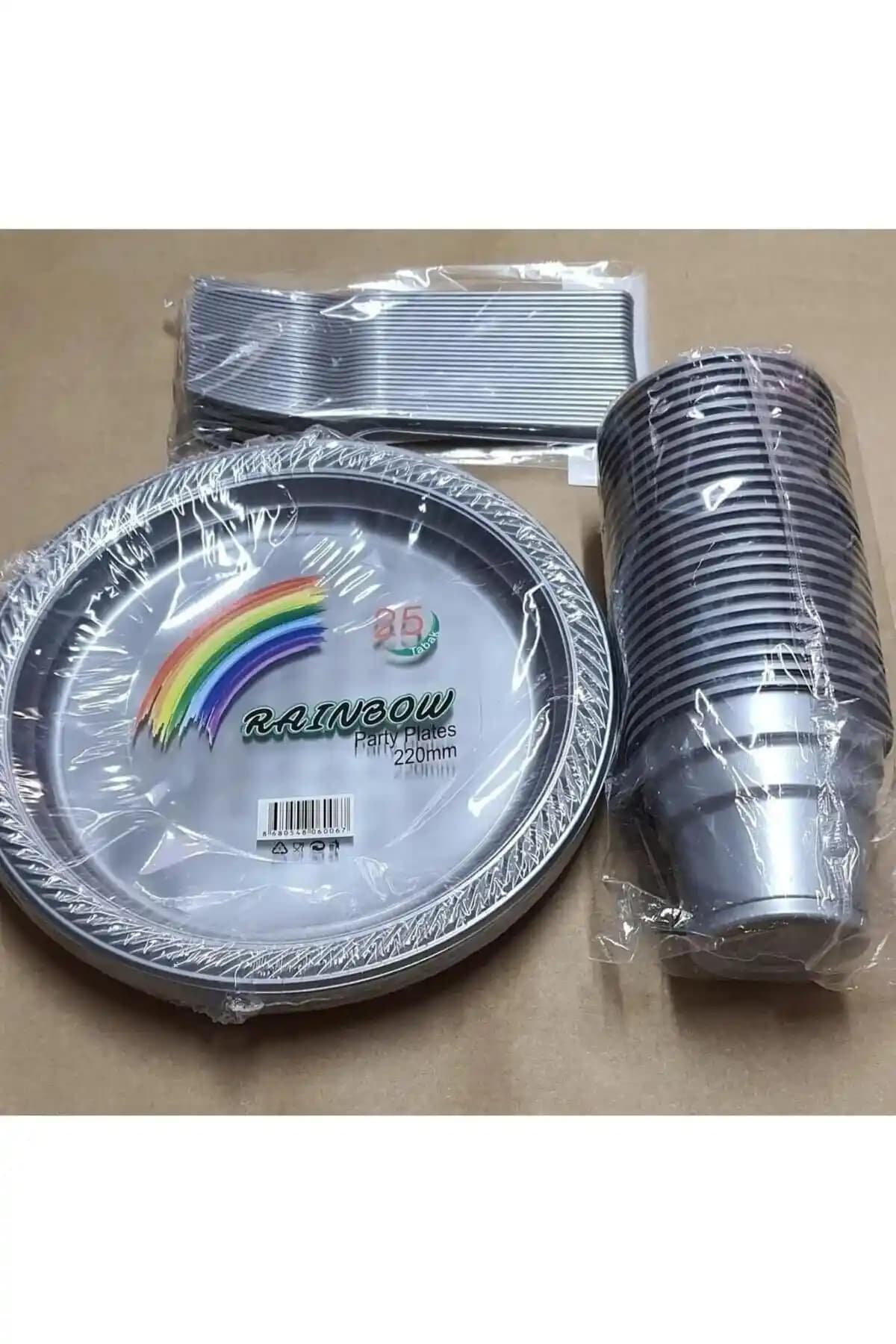 YerliToptan ve Surprise Party Store Plastik Tabak ve Çatal Setleri Karşılaştırması