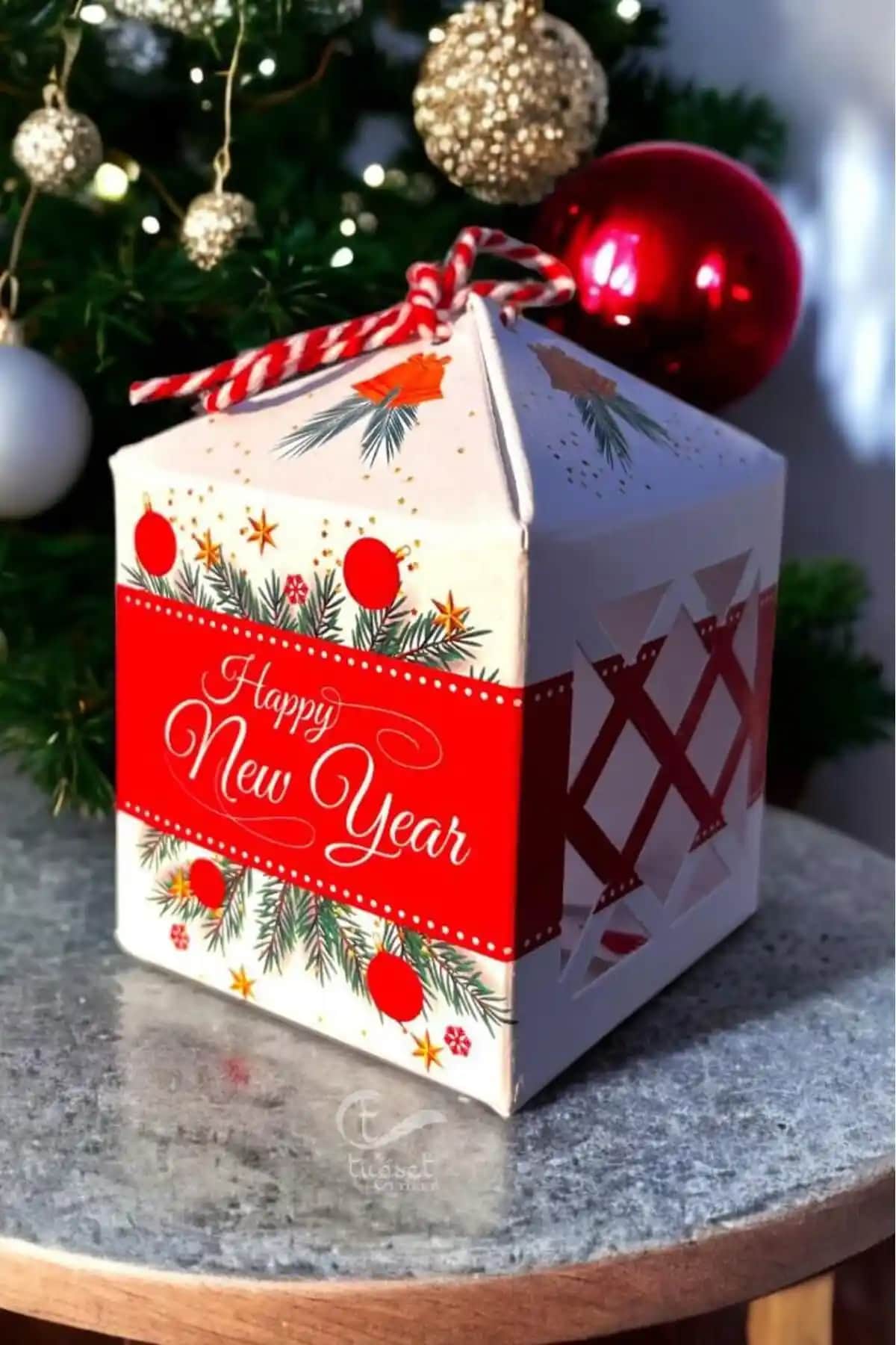 Yılbaşı Hediye Kutusu Tasarımı ve Kullanım Alanları Hakkında Detaylı Bilgi