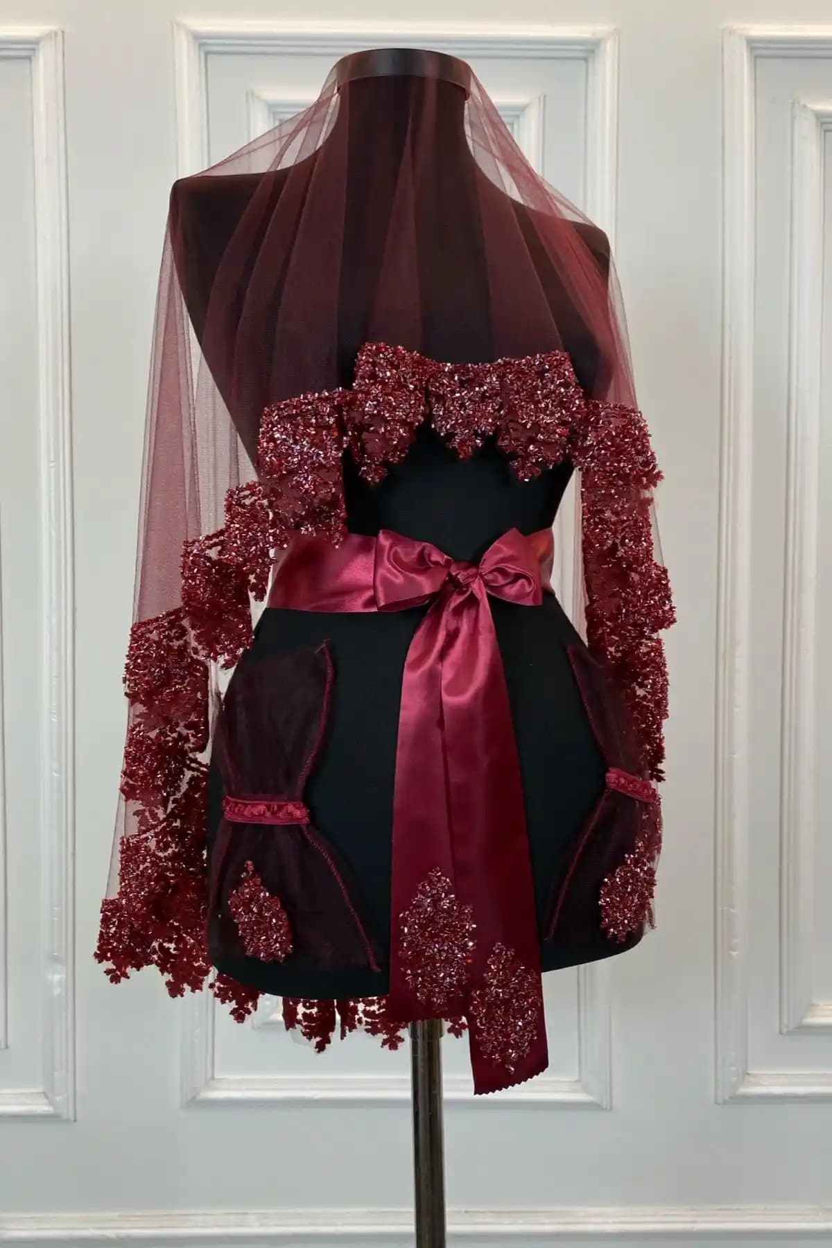 ZEYMERADE Bordo Gelin Duvak Seti: Zarif ve Şık Gelin Aksesuarlarıyle Öne Çıkın