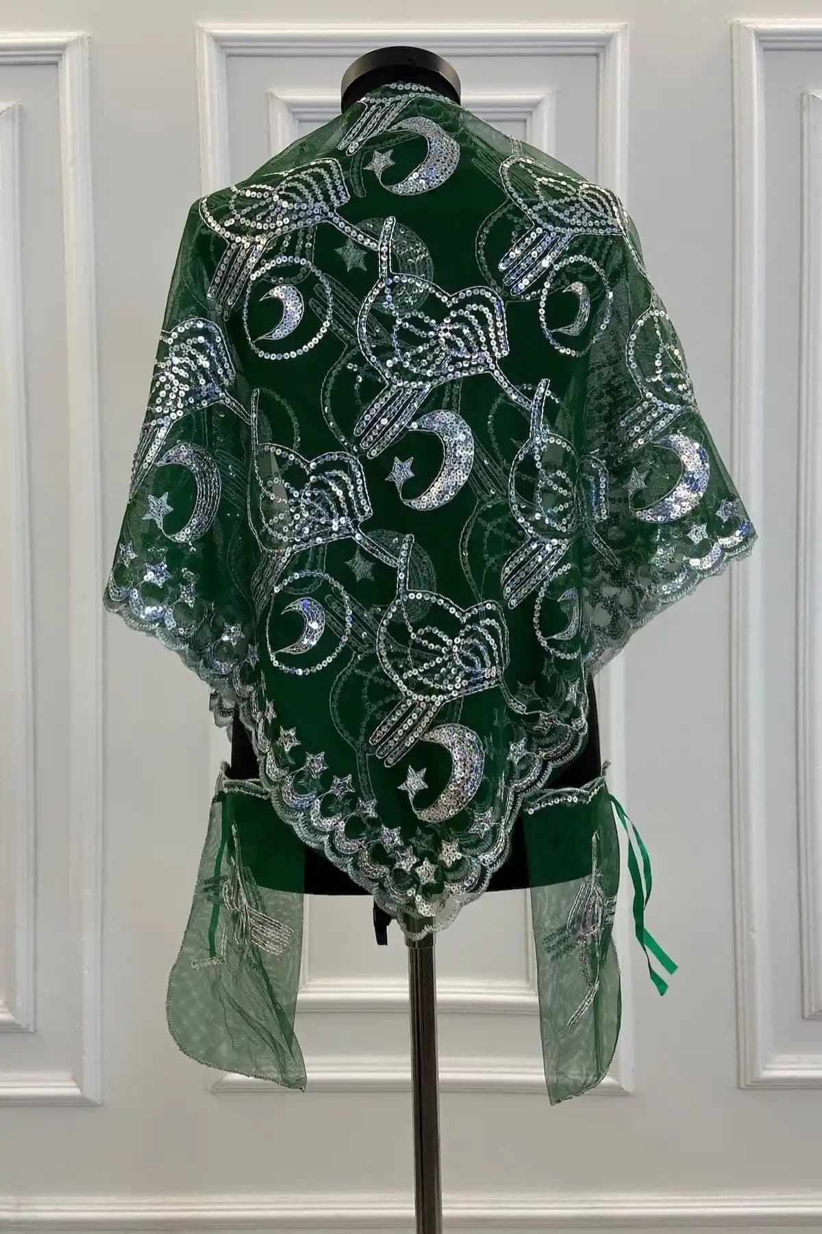 ZEYMERADE Damad Örtüleri Karşılaştırması: Yeşil Kına ve Gümüş Simli Modeller