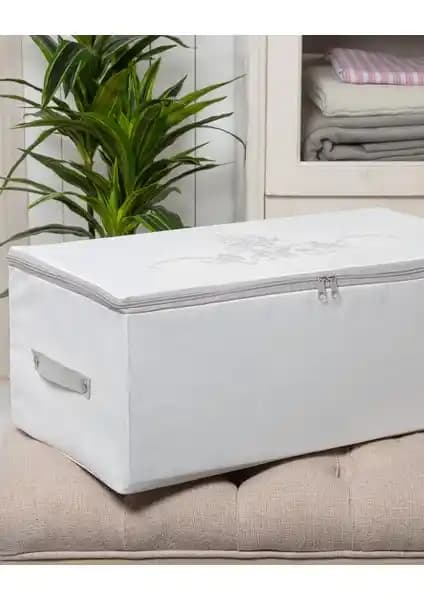 Madame Coco Çiçek Desen Baskılı Beyaz Hurç ile Evinizde Şıklık ve Düzen Sağlayın