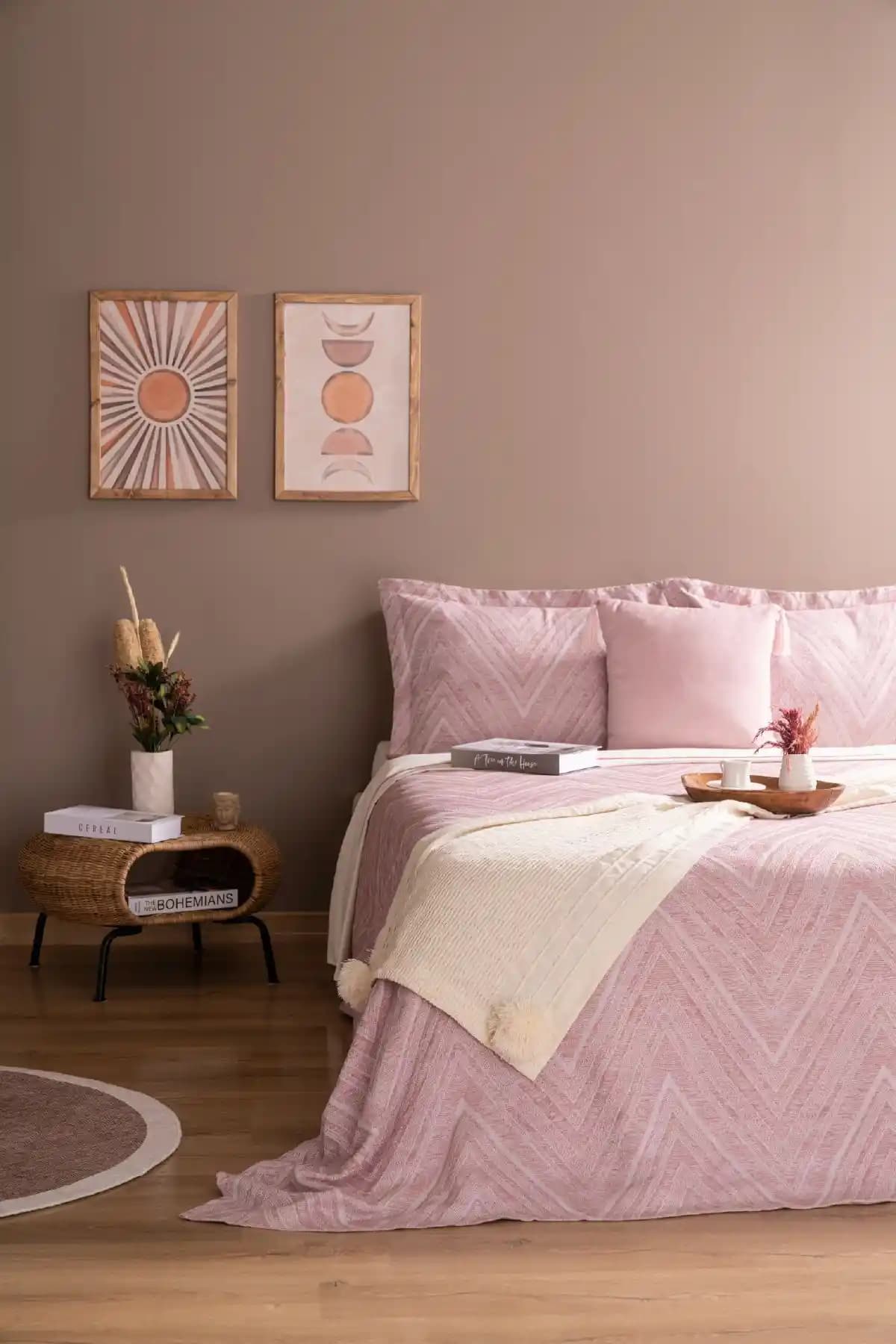 Odamoda Ada Çift Kişilik Yatak Örtüsü Takımı Modern Tasarım ve Dayanıklılık Özellikleri