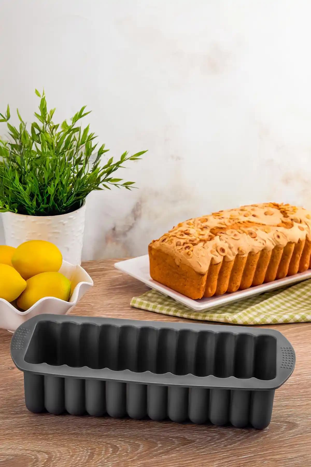 Silikorner Silikon Antrasit Baton Kek Kalıbı: Dayanıklı ve Estetik Mutfak Gereci