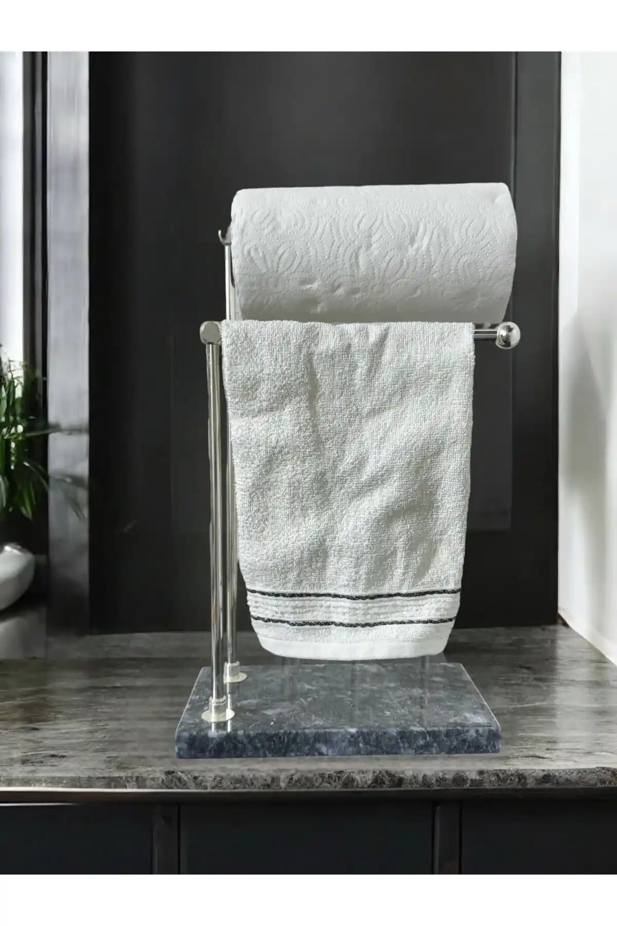 THK STORE Mermer Ayaklı Metal Banyo El ve Kağıt Havluluk Standı Özellikleri ve Kullanım Avantajları