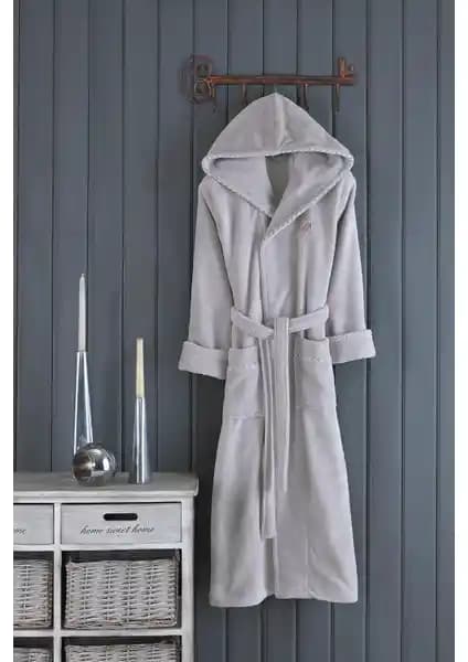 Varol Biyeli Kapşonlu Bambu Bornoz: Doğal ve Konforlu Günlük Kullanım İçin Uygun