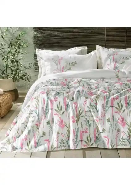 Yataş Bedding Hana Çift Kişilik Pike Takımı: Estetik ve Konfor Sunan Kaliteli Yatak Örtüsü