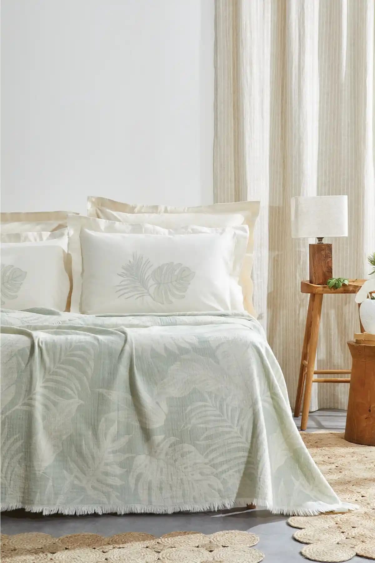 Yataş Belinda Çift Kişilik Müslin Pike Yatak Örtüsü Takımı - Estetik ve Fonksiyonellik